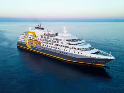 MS_Ultramarine_-_QuarkExpeditions_Ultramarine_Hero_Sea-Trials_Feb-18-2021_1_1920